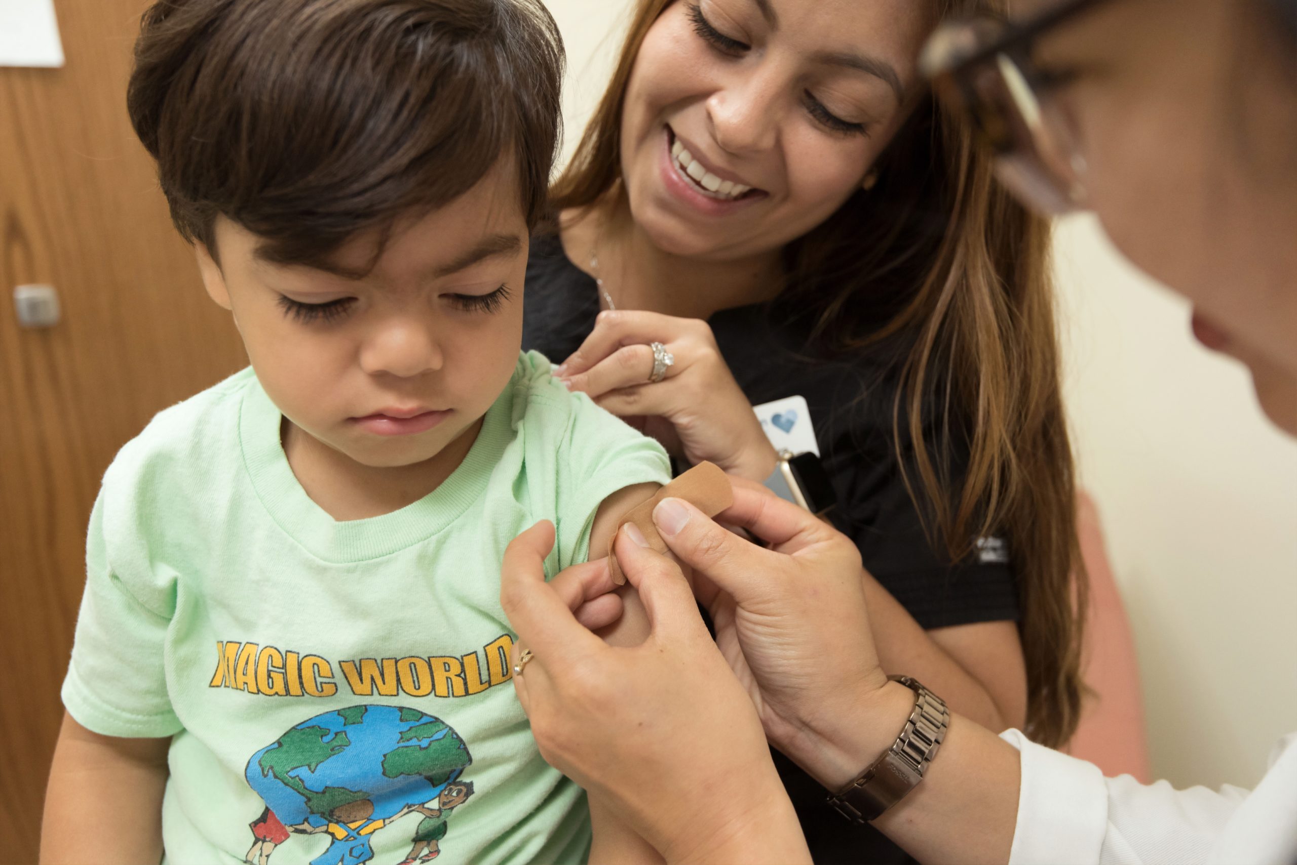 Elías Asfura y su dedicación con el sistema de salud infantil